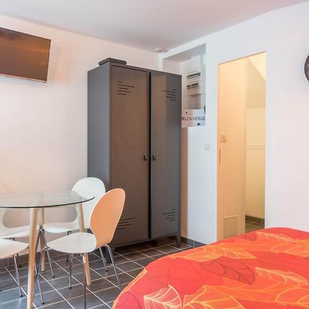 Studio Le Ligerien Saint-Denis-de lʼHôtel Εξωτερικό φωτογραφία